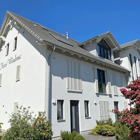 Haus Windrose Whg 01 Seehase Mit Terrasse Balkon Thiessow