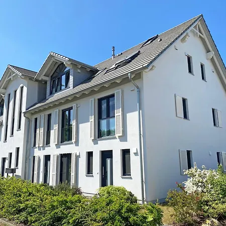 Haus Windrose Whg 01 Seehase Mit Terrasse Balkon Thiessow