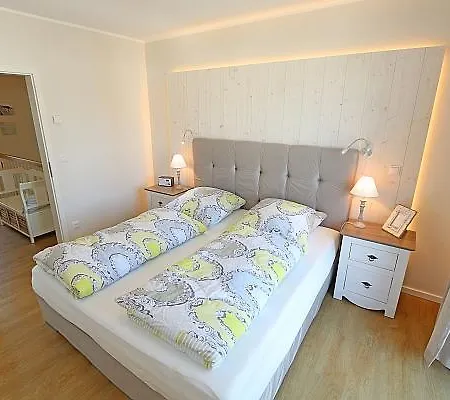 Haus Windrose Whg 01 Seehase Mit Terrasse Balkon טיסואו